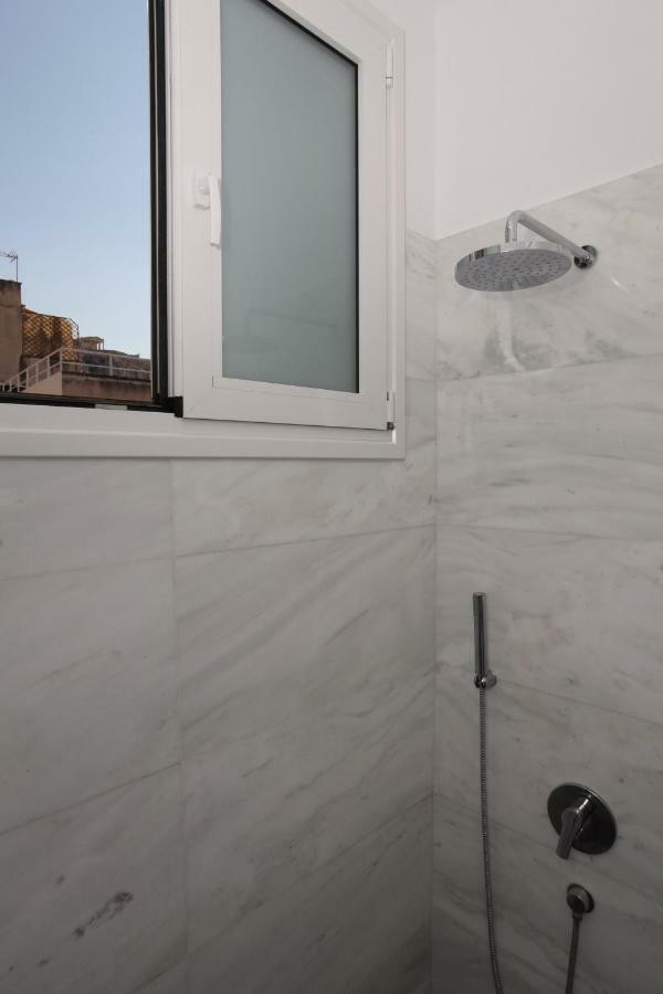 Plaka Two-Storey Penhouse With Acropolis Views Pl6 Athens Luaran gambar